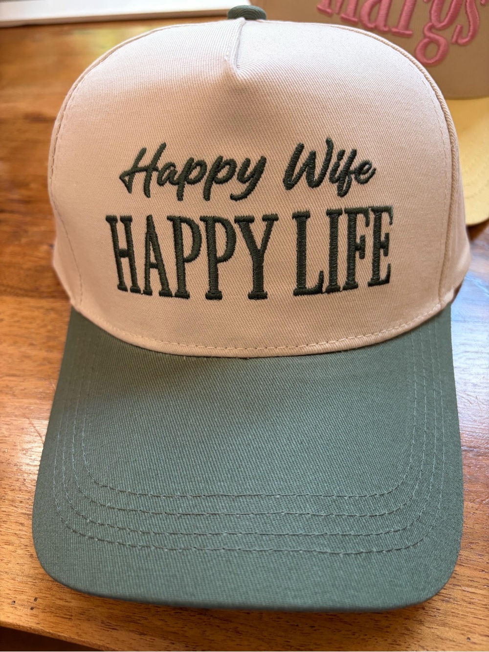 "Happy Wife Happy Life" Two-Tone Baseball Cap - Beige and Green